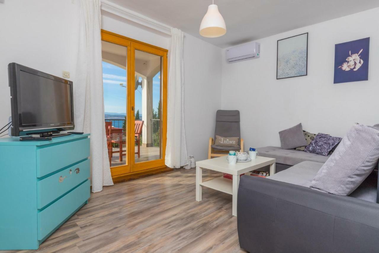 Apartments Maris Crikvenica Exterior photo